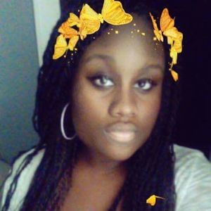 Meet your Posher, Shantia